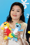 [TF포토] 오정해-이낙연 광주 세계수영선수권대회 홍보대사 위촉