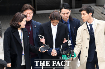 '버닝썬' 첫 구속 연예인 정준영...곧바로 유치장서 추가조사