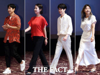 [TF포토] 영화 '기생충'의 드레스코드?…'부부는 레드vs기남매는 화이트!'