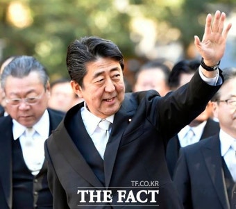 아베, 참의원 과반 승리…개헌선 확보는 실패