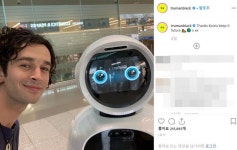 [TF초점] 韓 비하 THE1975·션 레논, 가만히 있으면 중간이라도...