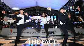 [TF포토] 춤으로 하나되는 세계!...제8회 세계거리춤축제 개막