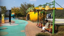 남성주휴게소 이색 쉼터 인기