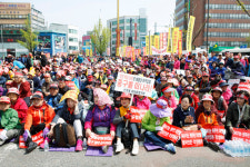 내항개방·터미널 존치… 인천 시민 40년 희생 보상하라
