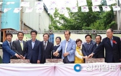 금천구의원들 가산동 마을 잔치 참석