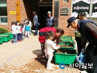 강동구 경로당, 주민과 소통