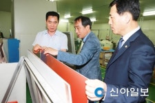 박우섭 인천 남구청장, 지역기업 백송전자 방문