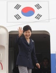 朴대통령, 아프리카 3개국·프랑스 순방 출국