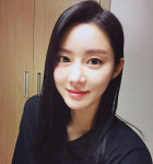 한그루 소속사 임신 맞다… 태교에 집중·출산 준비 중