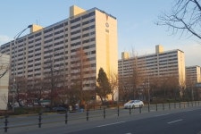 저금리가 높인 부동산경매 몸값