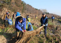 포항제철소, 경로당 등 찾아 방한작업 연합봉사 펼쳐