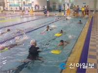 영천시 종합스포츠센터,  초등 생존수영강습 운영