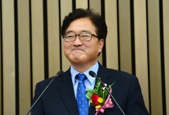 민주당 새 원내대표 3선 우원식… 