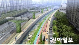 김문수 시의원 시청 앞 청계천서 도보로 북한산 까지