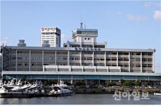 부산세관, 식품포장재 불법 수입업체 5곳 적발