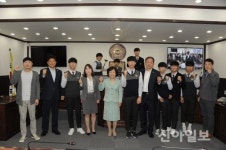 동두천중학교 학생회, 동두천시의회 견학