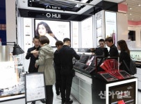 K-뷰티, ‘그래도 중국’… 이유는?