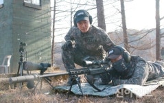 DMZ사수하는 부사관 형제… ‘명품 백골인상’ 선정