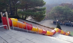 부천 원미도서관에 계단 미끄럼틀 타러오세요