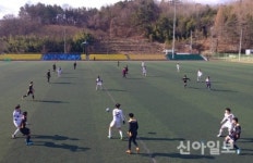 진주시, 동계훈련팀 진주시장배 고등학교 축구대회 개최