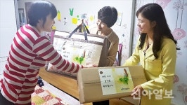 장성군보건소, 출산가정에 풍성한 축하 선물 지급