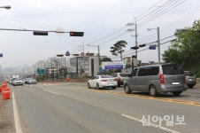 당진, 서해로-계성4길 교차로에 중앙분리대 설치