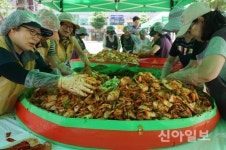 도봉구, ‘여름愛 행복나눔 김치’ 진행