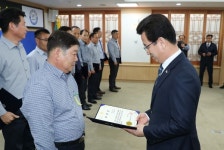 대전시, 1분기 시내버스 모범 운수종사자 9명에게 표창