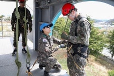 육군3사관학교, 경북 청소년 대상 충성대 사관캠프 열어