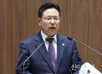 내포신도시 축산악취·주차난에 몸살…충남도, “근본적 책임 있다”