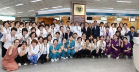 경상대학교병원, 3주기 의료기관인증 획득 현판식 거행