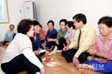 황천모 상주시장, 폭염 따른 경로당 쉼터 방문