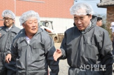 이낙연 국무총리, 안성 미양면 양돈 농장 방문