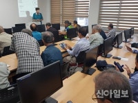 장흥군, 어르신 스마트폰 교육 호응