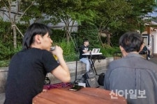 광진구 능동로, 젊음이 넘치는 ‘버스킹 거리’로 재탄생