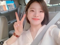 가수 벤이욱 W재단 이사장 '열애 인정'