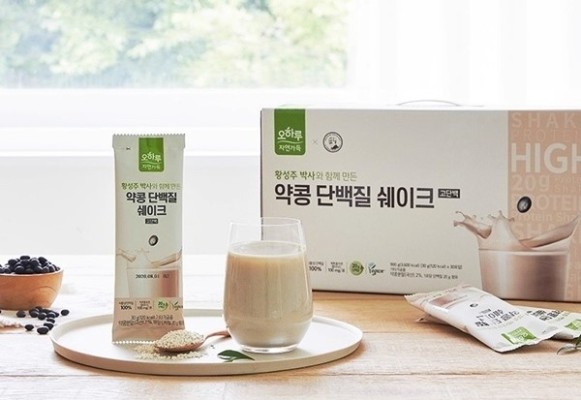 CJ오쇼핑 '오하루 자연가득 약콩 단백질 쉐이크' 론칭 | 포토뉴스