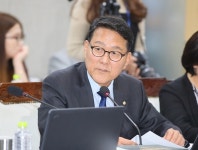 [국감 핫이슈] “기상 관측시설 10개 중 9개 위치선정 기준 미달”