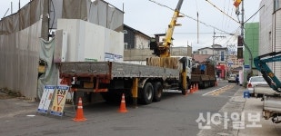 [포토]함양성심병원, 도로막고 공사 진행
