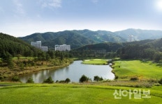 레전드 잭 니클라우스 설계 휘닉스 골프장 개장