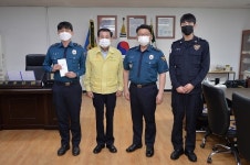 유천호 강화군수, 추석맞이 관공서 위문