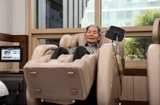 장성군 경로당 지원 “눈에 띄네”… 안마의자·식기세척기 등 보급