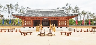 첫 삽 8년 만에 상주시 경상감영공원 문 열다