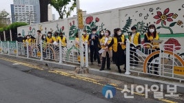 창원시, 합포초 통학로 일대 안전시설물 점검