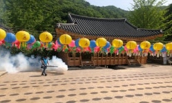 포항 오천읍 청년회, 부처님 오신날 맞이 사찰 집중방역 실시