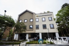 KB손보, 도심형 요양시설 서초빌리지 오픈