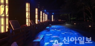 금산군, 금산천 데크길 스마트 야간경관 공개