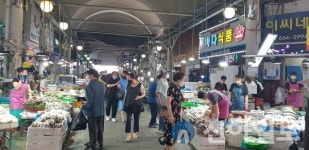 서산, 재래시장 추석 이틀 앞두고 북적