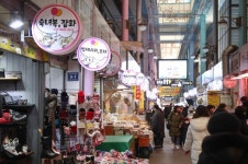 서구, 가좌시장 아케이드 보수공사 완료