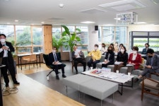 강남구의회 복도委, 1인가구 커뮤니티센터 ‘스테이.지(STAY.G)’ 방문